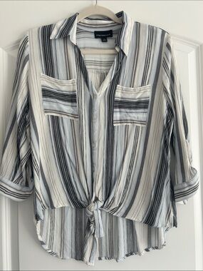 Fortune & Ivy Striped Tie-Front Button-Down Shirt - Blue, Gray, White